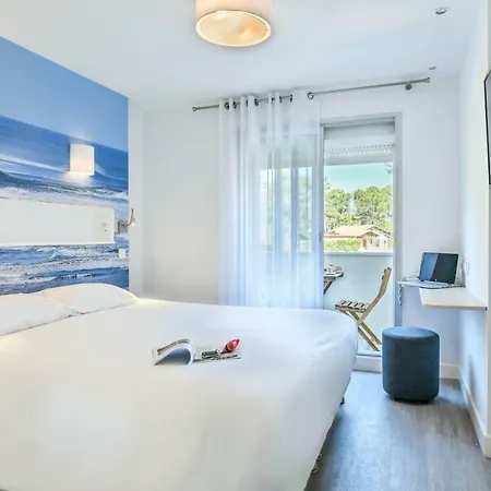 Les Vagues Hotel Restaurant Biscarrosse-Plage Buitenkant foto